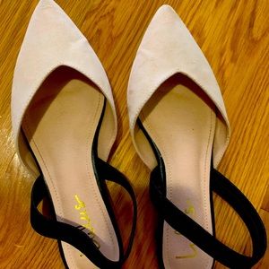 Lulu’s nude and black flats